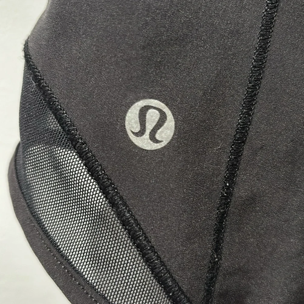 Lululemon Hotty Hot Lined Shorts 2.5" Size 8 Reg Style: W7AGUR - Picture 8 of 12